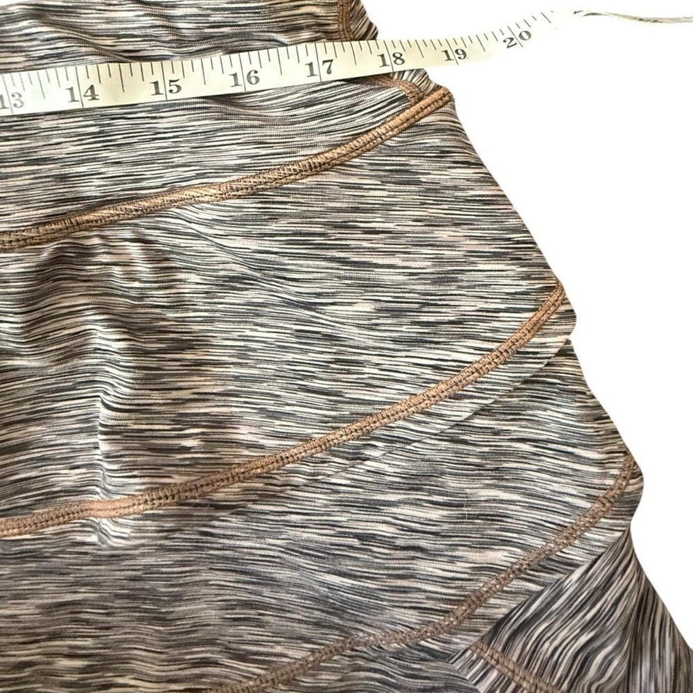 A43-Soft, stretchy, lightweight, and breathable brown and white skort #running - Picture 4 of 6